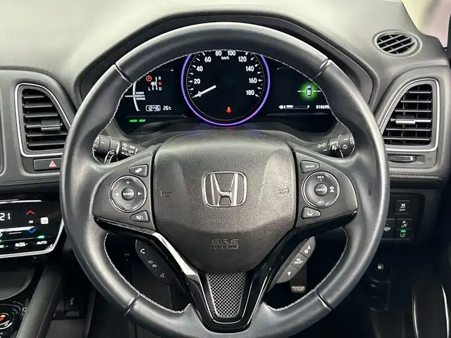 ホンダ ヴェゼル ハイブリッド Z ホンダセンシング 愛知県 2020(令2)年 1.9万km クリスタルブラックパール 純正ナビ/・Bluetooth/・CD/DVD/・フルセグテレビ/・SD音楽録音/バックカメラ/シートヒーター/パワーシート/オートマチックハイビーム/衝突軽減ブレーキ/レーンキープアシスト/レーダークルーズコントロール/ドライブレコーダー/ビルトインETC/LEDヘッドライト