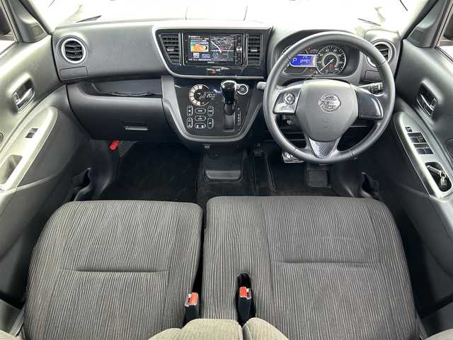 日産 デイズ ルークス ハイウェイスターターボ 愛媛県 2014(平26)年 6.7万km モカブラウンP 禁煙車/登録時走行距離：66804km/社外ナビ/BT/AM・FM/ワンセグ/CD/DVD/全方位カメラ/後席サンシェード/サーキュレーター/ドアバイザー/エンジンスタートボタン/両側パワースライドドア/前後ドライブレコーダー