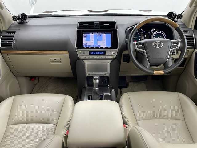 トヨタ ランドクルーザー プラド TX Lパッケージ 鹿児島県 2020(令2)年 3.4万km ホワイトパールクリスタルシャイン 社外エアロ　/（フロント/リア/サイド）/サンルーフ　/純正９型ナビ/（フルセグ/Bluetooth/DVD/CD）　/レーダークルーズコントロール　/ローダウン　/バックカメラ　/ＥＴＣ　/オートハイビーム　/オートライト/社外アルミホイール　/シートヒーター　/エアシート　/ＬＥＤヘッドライト　/コーナーセンサー/レーンキープアシスト/センターデフロック/４WD/プッシュスタート/スマートキー/スペアキー1本/保証書/取扱説明書
