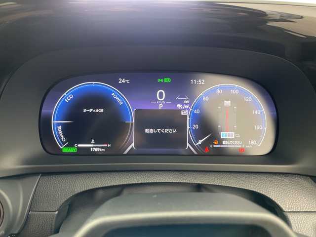 トヨタ クラウン スポーツ Z 道央・札幌 2023(令5)年 0.2万km パールⅡ ・４WD/ハイブリッド/・トヨタセーフティセンス/・プリクラッシュセーフティ/・レーダークルーズコントロール/・ブラインドスポットモニター/・純正１２.3インチディスプレイ/・ナビ/フルセグ/Bluetooth/・パノラミックビューモニター/・パノラマムーンルーフ/・ブラウンレザーシート/・シートヒーター/ベンチレーション/・ステアリングヒーター/・デジタルインナーミラー/・ビルトインETC/・LEDオートライト/オートハイビーム/・AC100V