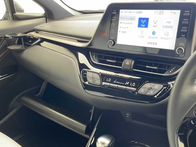 トヨタ Ｃ－ＨＲ G モード ネロ セーフティプラス 沖縄県 2021(令3)年 3.4万km ブラックマイカ 純正ディスプレイオーディオ/　Bluetooth/USB/パノラミックビューモニター/ビルトインETC/前後ドライブレコーダー/アダプティブクルーズコントロール/レーンキープアシスト/前後コーナーセンサー/オートマチックハイビーム/オートライト/LEDヘッドライト/合皮シート/前席シートヒーター/純正18インチAW/純正フロアマット/プッシュスタート/スマートキー/保証書