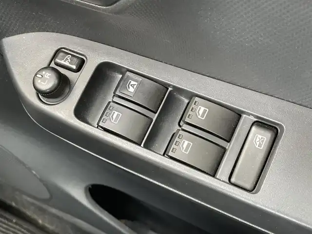 ダイハツ ミラ イース X リミテッド SAⅢ 山口県 2019(平31)年 0.9万km プラムブラウンクリスタルマイカ メモリナビ フルセグTV CD DVD BT/バックカメラ/LEDオートヘッドライト/コーナーセンサー/衝突被害軽減ブレーキ/レーンアシスト/オートマチックハイビーム/キーレス/ETC/横滑り防止/アイドリングストップ/フロアマット/ドアバイザー/禁煙車