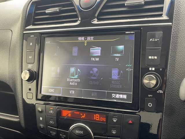 日産 セレナ ハイウェイスター Sハイブリッド 沖縄県 2014(平26)年 8.7万km ダイヤモンドブラック 純正SDナビ（MM514D-L)/　CD/DVD/SD/BT/フルセグ/バックカメラ/純正フリップダウンモニター/ビルトインETC/両側パワースライドドア/衝突被害軽減システム/クルーズコントロール/レーンキープアシスト/アイドリングストップ/LEDヘッドライト/オートライト/純正16インチAW/純正フロアマット/プッシュスタート/スマートキ―/保証書