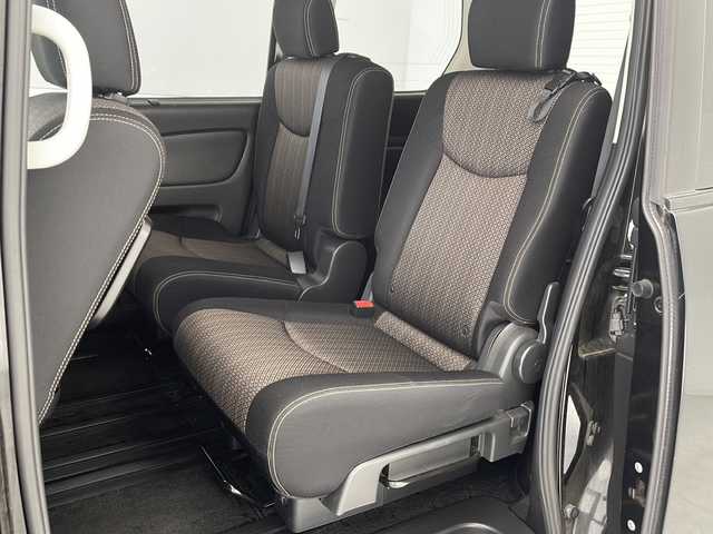 日産 セレナ ハイウェイスター Sハイブリッド 沖縄県 2014(平26)年 8.7万km ダイヤモンドブラック 純正SDナビ（MM514D-L)/　CD/DVD/SD/BT/フルセグ/バックカメラ/純正フリップダウンモニター/ビルトインETC/両側パワースライドドア/衝突被害軽減システム/クルーズコントロール/レーンキープアシスト/アイドリングストップ/LEDヘッドライト/オートライト/純正16インチAW/純正フロアマット/プッシュスタート/スマートキ―/保証書