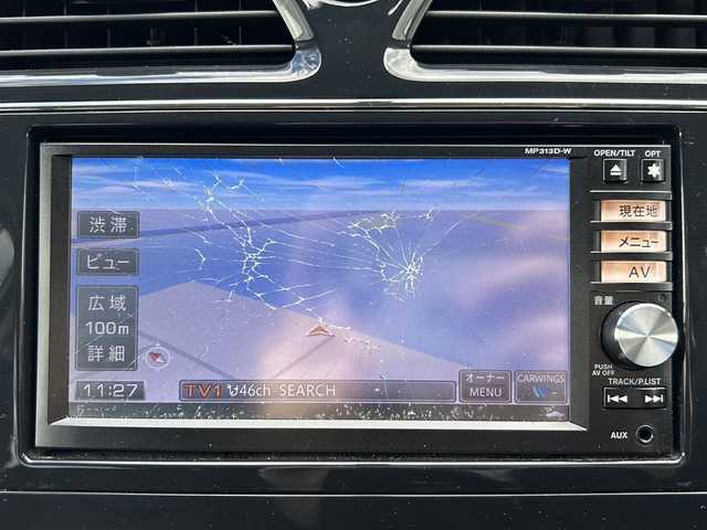 日産 セレナ ハイウェイスター S HV Vエアロ 山梨県 2013(平25)年 7万km ブリリアントホワイトパール 純正フロントエアロ/純正SDナビ/　(CD/DVD/SD/USB/iPod/BT)/バックカメラ/両側パワースライドドア/クルーズコントロール/HIDオートライト/16インチ純正アルミホイール/ダブルオートエアコン/スマートキー/ビルトインETC