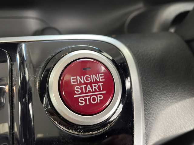 ホンダ Ｎ ＢＯＸ G ターボ Lパッケージ 千葉県 2015(平27)年 5.3万km プレミアムホワイトパールⅡ 社外パナソニックSDナビ/Bluetooth フルセグTV/バックカメラ/両側パワースライドドア/パドルシフト/クルーズコントロール/純正フロアマット/ヘッドライトレベライザー/アイドリングストップ/横滑り防止機能/プッシュスタート/スマートキー