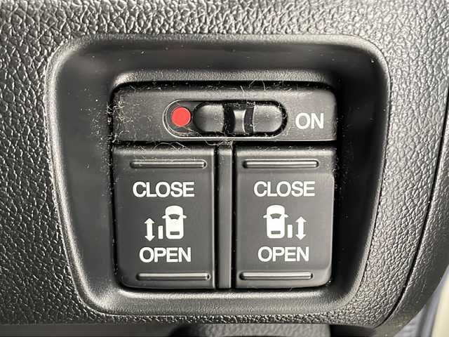 ホンダ Ｎ ＢＯＸ G ターボ Lパッケージ 千葉県 2015(平27)年 5.3万km プレミアムホワイトパールⅡ 社外パナソニックSDナビ/Bluetooth フルセグTV/バックカメラ/両側パワースライドドア/パドルシフト/クルーズコントロール/純正フロアマット/ヘッドライトレベライザー/アイドリングストップ/横滑り防止機能/プッシュスタート/スマートキー