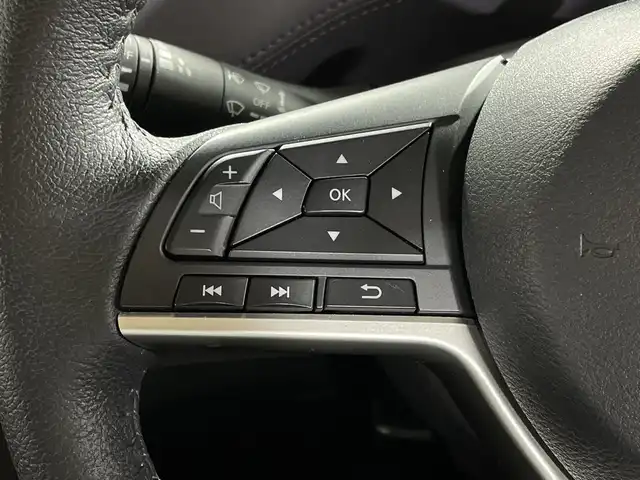 日産 セレナ e－パワー ハイウェイスター V 福岡県 2021(令3)年 6万km ブリリアントホワイトパール 純正9インチメモリナビ/アラウンドビューモニター/フルセグテレビ/純正フリップダウンモニター/純正ドライブレコーダー/デジタルインナーミラー/レーダークルーズコントロール/両側パワースライドドア/プッシュスタート/ETC/フォグランプ