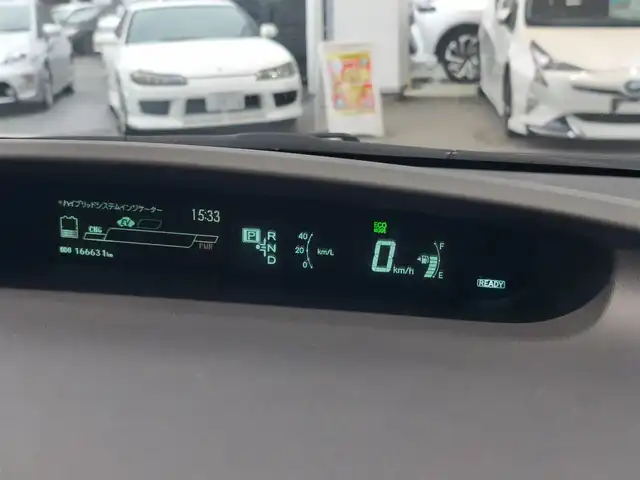 トヨタ プリウス G 熊本県 2014(平26)年 16.7万km ホワイトパールクリスタルシャイン 純正8型ナビ（NSZA-X64T）/【フルセグTV/CD/DVD/BT/SD】/バックカメラ/クルーズコントロール/ステアリングリモコン/前後ドライブレコーダー/ビルトインETC/ハーフレザーシート/D席パワーシート/HIDオートライト/フォグランプ/スマートキー/プッシュスタート/純正フロアマット/純正ドアバイザー/取扱説明書(車両/ナビ)/保証書