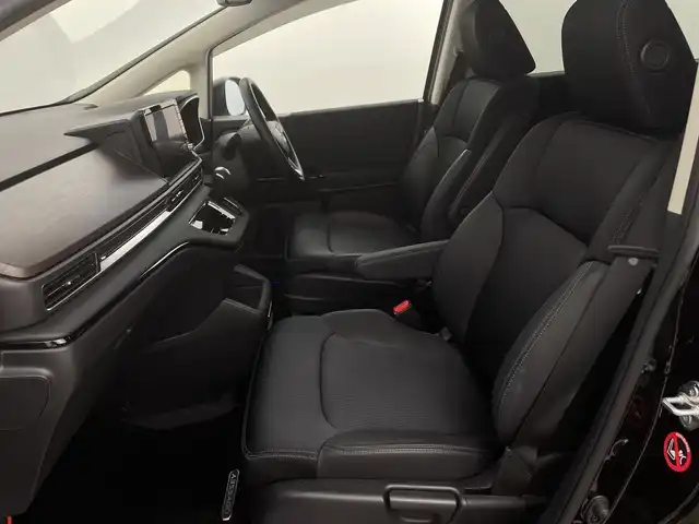 ホンダ オデッセイ ハイブリッド e:HEVアブソルート 新潟県 2021(令3)年 2万km プレミアムスパークルブラックパール ホンダセンシング/フリップダウンモニター/純正フルエアロ/純正10インチナビ/　　フルセグ/CD/DVD/BT/アラウンドビューモニター/両側パワースライドドア/レーダークルーズコントロール/ハーフレザーシート/パワーシート/LEDオートライト/純正AW付サマータイヤ車載(215/60R17)/ステアリングスイッチ/アイドリングストップ/スマートキー/ビルトインETC2.0