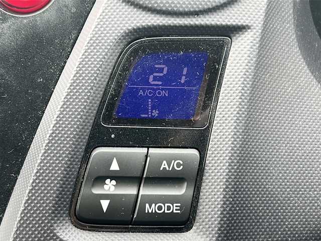 ホンダ インサイト G 愛媛県 2009(平21)年 16.7万km スペクトラムホワイトパール 純正ナビ/ETC/純正フロアマット/ファブリックシート/ワンセグTV/CDチェンジャー/パワーウィンドウ/パワーステアリング/ABS/リモコンキー