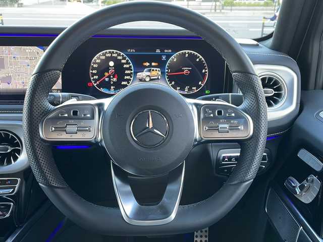 メルセデス・ベンツ ゲレンデヴァーゲン Ｇ４００ｄ AMGライン 大阪府 2024(令6)年 0.4万km 白 ワンオーナー/純正ナビ【TV/BlueTooth/AppleCarPlay】/全周囲カメラ/ボディカラー　オパリスホワイト/アダプティブダンピングシステム/AMGラインパッケージ/ラグジュアリーパッケージ/G manufakturプログラム/ブルメスターオーディオ/前席メモリー機能付パワーシート/前席ランバーサポート/前席リラクゼーション機能/前席ダイナミックシート/クライメートコントロール/エナジャイジングコンフォート/デフロック/アンビエントライト/インテリジェントライトシステム/前後ドライブレコーダー/レーダークルーズコントロール/ETC2.0
