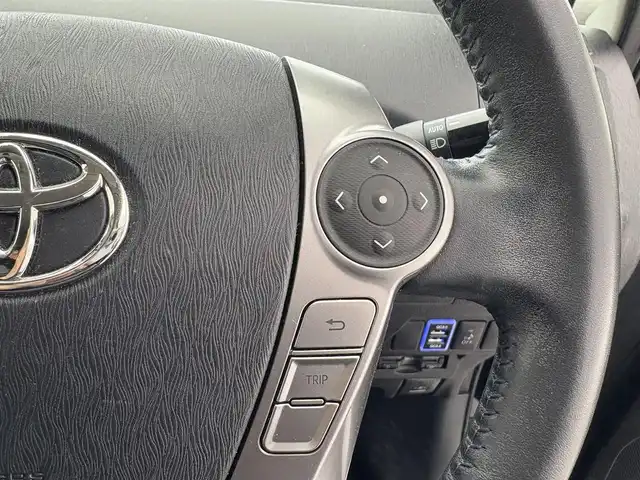 トヨタ プリウス α S ツーリングセレクション 滋賀県 2015(平27)年 7.4万km アティチュードブラックマイカ 社外7インチナビ　DVD/CD/Bluetooth/SD/フルセグ/ビルトインETC/ステアリングスイッチ/デジタルインナーミラー/電動格納ミラー/コーナーセンサー（前後）/スマートキー