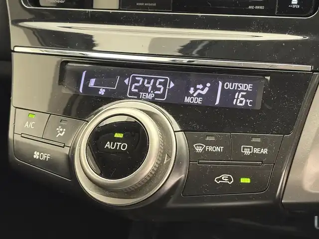 トヨタ プリウス α S ツーリングセレクション 滋賀県 2015(平27)年 7.4万km アティチュードブラックマイカ 社外7インチナビ　DVD/CD/Bluetooth/SD/フルセグ/ビルトインETC/ステアリングスイッチ/デジタルインナーミラー/電動格納ミラー/コーナーセンサー（前後）/スマートキー