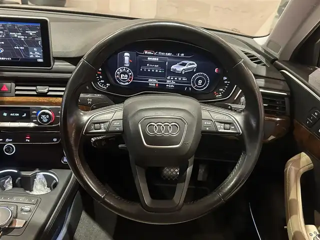アウディ Ａ４ 2．0 TFSI クワトロ 道央・札幌 2016(平28)年 4.9万km ミトスブラックメタリック ラグジュアリーパッケージ/マトリクスLEDヘッドライト/Bang＆Olufsenサラウンド/バーチャルコックピット/パーシャルレザー/シートヒーター/純正HDDナビ フルセグ/TV バックカメラ /ACC /レーンキープアシスト/電動リアゲート