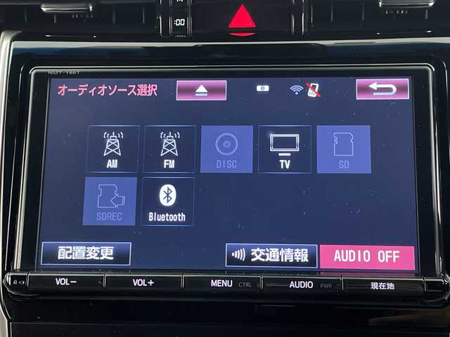 トヨタ ハリアー プレミアム メタル&レザーP 埼玉県 2018(平30)年 4.5万km ホワイトパールクリスタルシャイン 純正9インチナビ/　(Bluetooth/CD/DVD/FM/AM)/フルセグテレビ/バックカメラ/ビルトインETC/パワーバックドア/レザーシート/クルーズコントロール/車線逸脱警報/クリアランスソナー/シートヒーター/エアーシート/メモリ付きパワーシート/電子パーキングシステム/ブレーキホールド/プッシュスタート/オートLEDライト/オートハイビーム/純正18インチアルミホイール