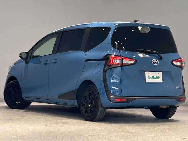 トヨタ シエンタ ハイブリッド ファンベースG セーフティEDⅡ 宮城県 2021(令3)年 7.5万km グレイッシュブルー トヨタセーフティーセンス/・プリクラッシュセーフティ/・レーンキープアシスト/・レーンディパーチャーアラート/・クリアランスソナー/・先行車発進お知らせ機能/純正ナビ（NSZT-Y68T）/・フルセグTV/USB/CD/DVD/Bluetooth/HDMI/・バックカメラ/純正フリップダウンモニター/100V充電/純正ドライブレコーダー/クルーズコントロール/両側パワースライドドア/純正ETC2.0/アイドリングストップ/プッシュスタート/・スマートキー/純正LEDヘッドライト/・オートライト/・オートマチックハイビーム/社外フロアマット
