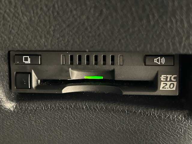 トヨタ シエンタ ハイブリッド ファンベースG セーフティEDⅡ 宮城県 2021(令3)年 7.5万km グレイッシュブルー トヨタセーフティーセンス/・プリクラッシュセーフティ/・レーンキープアシスト/・レーンディパーチャーアラート/・クリアランスソナー/・先行車発進お知らせ機能/純正ナビ（NSZT-Y68T）/・フルセグTV/USB/CD/DVD/Bluetooth/HDMI/・バックカメラ/純正フリップダウンモニター/100V充電/純正ドライブレコーダー/クルーズコントロール/両側パワースライドドア/純正ETC2.0/アイドリングストップ/プッシュスタート/・スマートキー/純正LEDヘッドライト/・オートライト/・オートマチックハイビーム/社外フロアマット