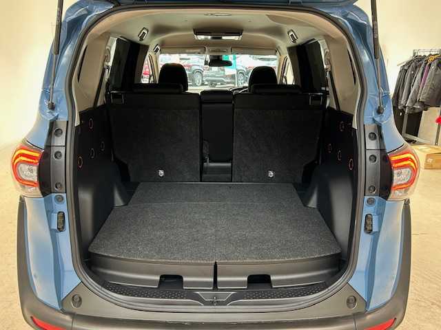 トヨタ シエンタ ハイブリッド ファンベースG セーフティEDⅡ 宮城県 2021(令3)年 7.5万km グレイッシュブルー トヨタセーフティーセンス/・プリクラッシュセーフティ/・レーンキープアシスト/・レーンディパーチャーアラート/・クリアランスソナー/・先行車発進お知らせ機能/純正ナビ（NSZT-Y68T）/・フルセグTV/USB/CD/DVD/Bluetooth/HDMI/・バックカメラ/純正フリップダウンモニター/100V充電/純正ドライブレコーダー/クルーズコントロール/両側パワースライドドア/純正ETC2.0/アイドリングストップ/プッシュスタート/・スマートキー/純正LEDヘッドライト/・オートライト/・オートマチックハイビーム/社外フロアマット