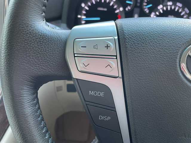 トヨタ アルファード 240G 兵庫県 2012(平24)年 8.7万km ホワイトパールクリスタルシャイン (株)IDOMが運営する【じしゃロン西宮店】の自社ローン対象車両になります。こちらは現金ご利用時の価格です。/自社ローンご希望の方は別途その旨お申付け下さい。/＊ETC/＊バックカメラ/＊クルーズコントロールあり/＊パワステ/＊パワーウィンドウ/＊フルセグ/＊オットマン/＊パワーシート/＊両側パワスラ/＊横滑り防止装置/＊オートライト/＊コーナーセンサー