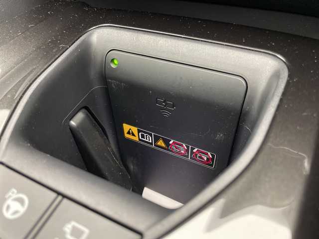 トヨタ クラウン スポーツ Z 千葉県 2024(令6)年 1.2万km プレシャスホワイトパール モデリスタエアロ/パノラマルーフ/衝突軽減ブレーキ/レーンキープアシスト/レーダークルーズコントロール/オートマチックハイビーム/全方位カメラ/純正メモリナビ/（フルセグ/Bluetooth/USB/FM/AM）/アイドリングストップ/ブラインドスポットモニター/ETC/レザーシート/シートメモリー/シートヒーター（運転席＋助手席）/エアシート（運転席＋助手席）/ステアリングスイッチ/ステアリングヒーター/デジタルインナーミラー/ヘッドアップディスプレイ/LEDヘッドライト/純正フロアマット/電動格納ミラー/純正サイドバイザー