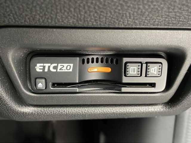 ホンダ ステップワゴン スパーダ ホンダセンシング 千葉県 2020(令2)年 4.7万km プレミアムスパークルブラックパール ガソリンターボ/FF/MTモード付インパネCVT/純正 9インチナビ VXM-207VFNi/（CD/DVD/RADIO/TV/SD/MUSIC RACK/USB/iPod/Bluetooth/CarPlay）/純正 9インチ 後席フリップダウンモニター VM-155N/バックカメラ/両側パワースライドドア/ドライブレコーダー 前後/ビルトイン ETC2.0/Honda SENSING/・衝突軽減ブレーキ［CMBS］/・車線維持支援システム［LKAS］/・路外逸脱抑制機能/・アダプティブクルーズコントロール［ACC］/・標識認識機能/・先行車発進お知らせ機能/装備/・【OP】わくわくゲート/・左右独立オートエアコン/・オートライト/・LEDヘッドライト/・LEDフロントフォグライト/・パドルシフト/・ステアリングリモコン/・純正16inAW/・保/取/・予備スマートキーx1