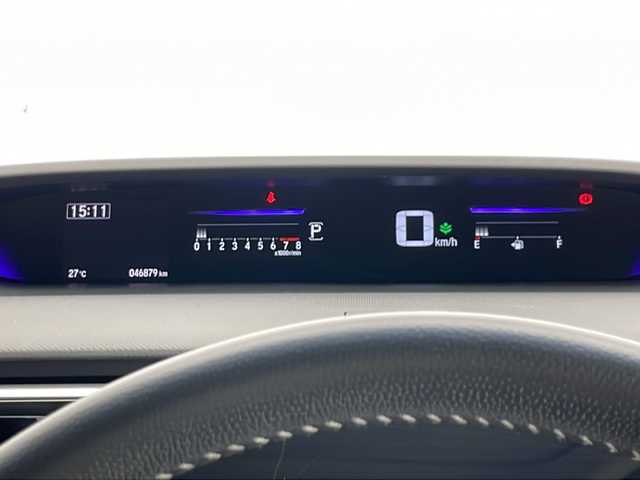 ホンダ ステップワゴン スパーダ ホンダセンシング 千葉県 2020(令2)年 4.7万km プレミアムスパークルブラックパール ガソリンターボ/FF/MTモード付インパネCVT/純正 9インチナビ VXM-207VFNi/（CD/DVD/RADIO/TV/SD/MUSIC RACK/USB/iPod/Bluetooth/CarPlay）/純正 9インチ 後席フリップダウンモニター VM-155N/バックカメラ/両側パワースライドドア/ドライブレコーダー 前後/ビルトイン ETC2.0/Honda SENSING/・衝突軽減ブレーキ［CMBS］/・車線維持支援システム［LKAS］/・路外逸脱抑制機能/・アダプティブクルーズコントロール［ACC］/・標識認識機能/・先行車発進お知らせ機能/装備/・【OP】わくわくゲート/・左右独立オートエアコン/・オートライト/・LEDヘッドライト/・LEDフロントフォグライト/・パドルシフト/・ステアリングリモコン/・純正16inAW/・保/取/・予備スマートキーx1