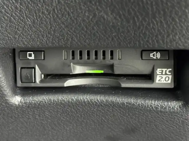 トヨタ シエンタ G クエロ 福岡県 2021(令3)年 0.9万km ブラックマイカ 純正９型ナビ／フルセグＴＶ　/全方位カメラ　/ＥＴＣ２．０　/前後ドラレコ　/コーナーセンサー　/衝突被害軽減　/レーンキープ/アクセル踏み間違い防止　/両側電動スライドドア　/ハーフレザーシート　/ＬＥＤヘッドライト