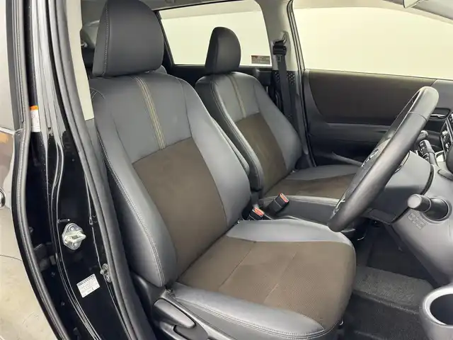トヨタ シエンタ G クエロ 福岡県 2021(令3)年 0.9万km ブラックマイカ 純正９型ナビ／フルセグＴＶ　/全方位カメラ　/ＥＴＣ２．０　/前後ドラレコ　/コーナーセンサー　/衝突被害軽減　/レーンキープ/アクセル踏み間違い防止　/両側電動スライドドア　/ハーフレザーシート　/ＬＥＤヘッドライト