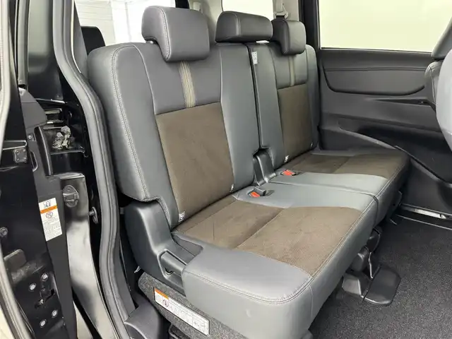 トヨタ シエンタ G クエロ 福岡県 2021(令3)年 0.9万km ブラックマイカ 純正９型ナビ／フルセグＴＶ　/全方位カメラ　/ＥＴＣ２．０　/前後ドラレコ　/コーナーセンサー　/衝突被害軽減　/レーンキープ/アクセル踏み間違い防止　/両側電動スライドドア　/ハーフレザーシート　/ＬＥＤヘッドライト