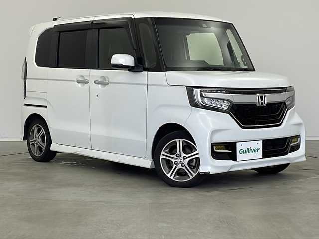 ホンダ Ｎ ＢＯＸ カスタム G L ターボ ホンダセンシング 新潟県 2019(令1)年 6.5万km プラチナホワイトパール 純正メモリナビ(VXM-185VFi)/LEDヘッドライト/パドルシフト/両側パワースライドドア/ハーフレザーシート/純正フロアマット/レーダークルーズコントロール/ターボ/ビルトインETC/スマートキー/フルセグTV/レーンキープアシスト/取扱説明書