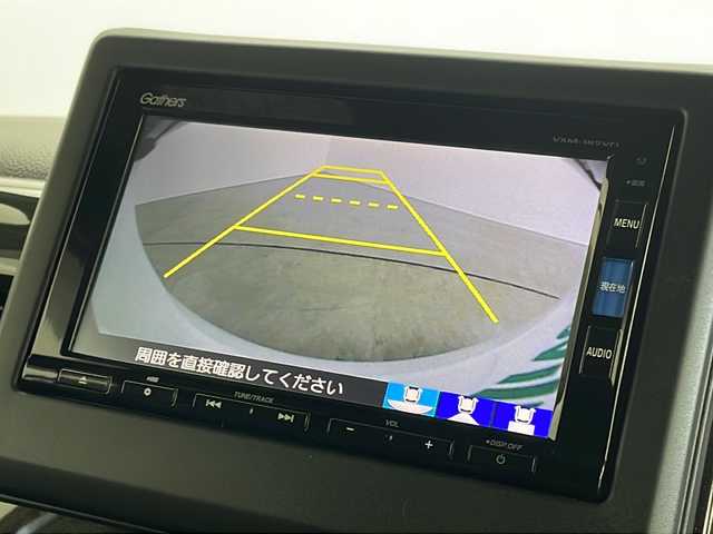 ホンダ Ｎ ＢＯＸ カスタム G L ターボ ホンダセンシング 新潟県 2019(令1)年 6.5万km プラチナホワイトパール 純正メモリナビ(VXM-185VFi)/LEDヘッドライト/パドルシフト/両側パワースライドドア/ハーフレザーシート/純正フロアマット/レーダークルーズコントロール/ターボ/ビルトインETC/スマートキー/フルセグTV/レーンキープアシスト/取扱説明書