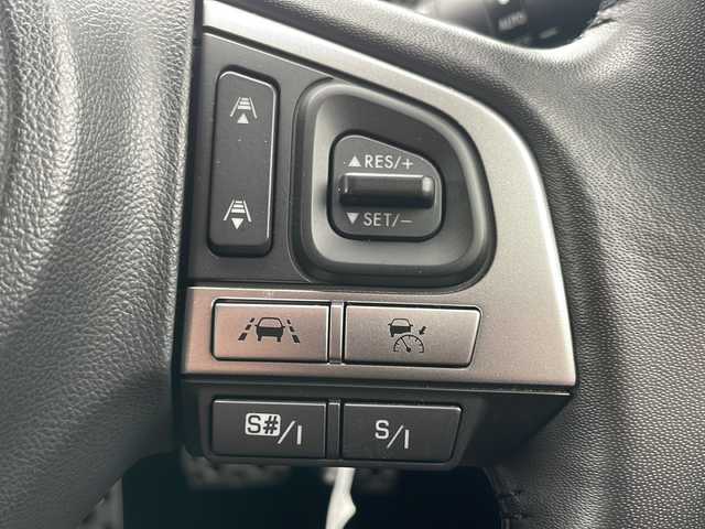 スバル アウトバック リミテッド 福島県 2015(平27)年 7.5万km クリスタルホワイトP ４ＷＤ/レザーシート/純正メモリナビ＆フルセグＴＶ/（ＤＶＤ＆ＢＴ＆ＣＤ）/バックカメラ/衝突軽減ブレーキ/レーダークルーズコントロール/ＥＴＣ/純正１８inアルミホイール/オートライト/ＬＥＤライト/フォグランプ/ウィンカーミラー/電動格納ミラー/スマートキー/プッシュスタート/Ｗ＋サイドエアバッグ/横滑り防止装置/ＡＢＳ/ドアバイザー/純正フロアマット