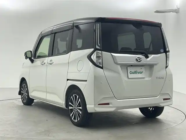 ダイハツ トール カスタムG ターボ 福井県 2021(令3)年 0.5万km ブラックマイカメタリック/パールホワイトⅢ 2トーン 純正9インチSDナビ/-Bluetooth/-CD/-DVD/-USB/-フルセグTV/両側パワースライドドア/全方位カメラ/バックカメラ/ETC/前方ドライブレコーダー/USB充電口/純正フロアマット/純正14インチアルミホイール/ステアリングスイッチ/アイドリングストップ/プッシュスタート/スマートキー/パーキングアシスト/衝突被害軽減システム/盗難防止装置