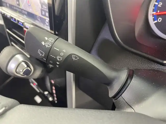 ダイハツ トール カスタムG ターボ 福井県 2021(令3)年 0.5万km ブラックマイカメタリック/パールホワイトⅢ 2トーン 純正9インチSDナビ/-Bluetooth/-CD/-DVD/-USB/-フルセグTV/両側パワースライドドア/全方位カメラ/バックカメラ/ETC/前方ドライブレコーダー/USB充電口/純正フロアマット/純正14インチアルミホイール/ステアリングスイッチ/アイドリングストップ/プッシュスタート/スマートキー/パーキングアシスト/衝突被害軽減システム/盗難防止装置