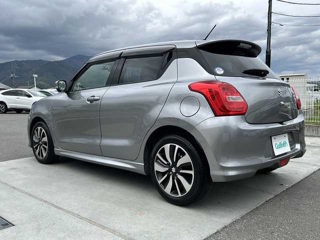 スズキ スイフト HYBRID RS 山梨県 2018(平30)年 5.3万km プレミアムシルバーメタリック ワンオーナー/セーフティパッケージ/パナソニックナビ/フルセグＴＶ　ＣＤ　ＤＶＤ　Ｂｌｕｅｔｏｏｔｈ　ＡＭＦＭ　/全方位モニター/ドライブレコーダー/プッシュスタート/純正フロアマット/レーンキープアシスト/オートマチックハイビーム/ＥＴＣ
