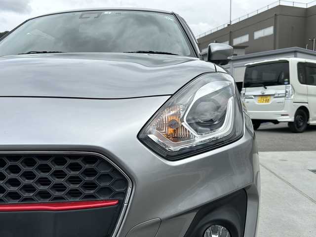 スズキ スイフト HYBRID RS 山梨県 2018(平30)年 5.3万km プレミアムシルバーメタリック ワンオーナー/セーフティパッケージ/パナソニックナビ/フルセグＴＶ　ＣＤ　ＤＶＤ　Ｂｌｕｅｔｏｏｔｈ　ＡＭＦＭ　/全方位モニター/ドライブレコーダー/プッシュスタート/純正フロアマット/レーンキープアシスト/オートマチックハイビーム/ＥＴＣ