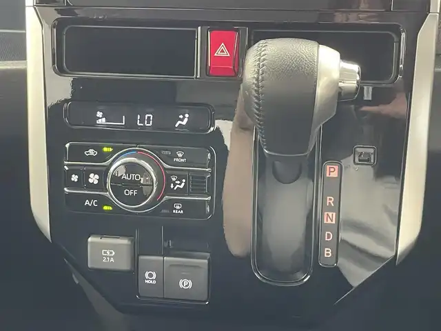 トヨタ ルーミー カスタムG－T 宮城県 2021(令3)年 0.9万km ブラックマイカメタリック 両側パワースライドドア/バックカメラ/メモリナビ/フルセグTV/Bluetooth/USB入力端子/DVD再生機能/ETC/Wi-Fi/レーダークルーズコントロール/シートヒーター/衝突被害軽減システム/レーンキープアシスト/プッシュスタート/スマートキー/オートライト/オートマチックハイビーム/LEDヘッドライト/ドアバイザー/純正フロアマット/純正15インチアルミホイール
