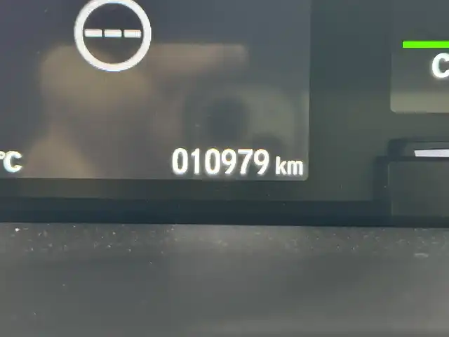 ホンダ ステップワゴン スパーダ eHEV G EXホンダS 大阪府 2020(令2)年 1.1万km プレミアムスパークルブラックパール 純正９ｉｎｃナビ（フルセグ／ＤＶＤ再生／Ｂｌｕｅｔｏｏｔｈ）　バックカメラ　ＥＴＣ　両側パワースライドドア　衝突軽減　レーダークルコン　レーンアシスト　ハーフレザー　シートヒーター　前後ドラレコ