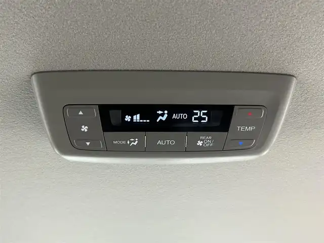 ホンダ ステップワゴン スパーダ eHEV G EXホンダS 大阪府 2020(令2)年 1.1万km プレミアムスパークルブラックパール 純正９ｉｎｃナビ（フルセグ／ＤＶＤ再生／Ｂｌｕｅｔｏｏｔｈ）　バックカメラ　ＥＴＣ　両側パワースライドドア　衝突軽減　レーダークルコン　レーンアシスト　ハーフレザー　シートヒーター　前後ドラレコ