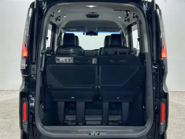 ホンダ ステップワゴン スパーダ eHEV G EXホンダS 大阪府 2020(令2)年 1.1万km プレミアムスパークルブラックパール 純正９ｉｎｃナビ（フルセグ／ＤＶＤ再生／Ｂｌｕｅｔｏｏｔｈ）　バックカメラ　ＥＴＣ　両側パワースライドドア　衝突軽減　レーダークルコン　レーンアシスト　ハーフレザー　シートヒーター　前後ドラレコ