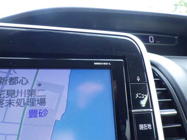 日産 セレナ ハイウェイスター 千葉県 2018(平30)年 5.5万km アズライトブルー エマージェンシーブレーキ/クルーズコントロール/アイドリングストップ/ハンズフリー両側パワースライドドア/9インチ純正SDナビ/地デジTV/【BD/DVD/CD再生機能　Bluetooth接続】/アラウンドビューモニター/ドライブレコーダー（DJ4-D）/フリップダウンモニター/革巻きステアリング/ステアリングスイッチ/ETC/LEDヘッドライト/フォグライト/ウインカーミラー/コーナーセンサー/純正16インチアルミホイル/サイド/カーテンエアバッグ/インテリジェントキー