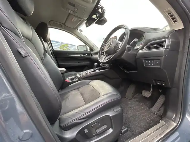 マツダ ＣＸ－５ XD ブラックトーンエディション 大阪府 2021(令3)年 6万km ポリメタルグレーM 純正１０．２５インチナビ/  フルセグTV/Bluetooth/USB/衝突軽減ブレーキ/横滑り防止装置/コーナーセンサー/全方位モニター/ＢＳＭ/前席シートヒーター/レーダークルーズコントロール/レーンキープアシスト/ステアリングスイッチ/電動リアゲート/パワーシート（運転席メモリー付き）/アイドリングストップ/前後ドライブレコーダー/純正フロアマット/プッシュスタート/スマートキー/ＥＴＣ/ＬＥＤライト