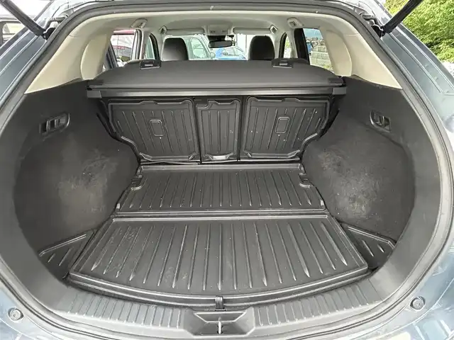 マツダ ＣＸ－５ XD ブラックトーンエディション 大阪府 2021(令3)年 6万km ポリメタルグレーM 純正１０．２５インチナビ/  フルセグTV/Bluetooth/USB/衝突軽減ブレーキ/横滑り防止装置/コーナーセンサー/全方位モニター/ＢＳＭ/前席シートヒーター/レーダークルーズコントロール/レーンキープアシスト/ステアリングスイッチ/電動リアゲート/パワーシート（運転席メモリー付き）/アイドリングストップ/前後ドライブレコーダー/純正フロアマット/プッシュスタート/スマートキー/ＥＴＣ/ＬＥＤライト
