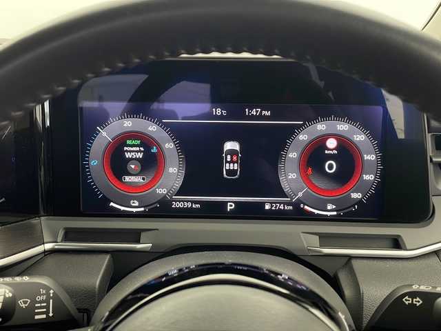 日産 オーラ G 栃木県 2022(令4)年 2万km バーガンディー メーカー9インチナビ/（BT/TV/USB/AM/FM）/BOSEサウンド/プロパイロット/車線逸脱防止支援/後側方衝突防止支援/エマージェンシーブレーキ/速度標識表示/ルート減速支援/制限速度支援/後退時車両検知警報/ふらつき防止/ETC2.0/ドライブレコーダー/置くだけ充電/インテリジェントルームミラー/360度カメラ/バック・サイド・フロントカメラ/ステアリングヒーター/純正17インチアルミホイール/純正フロアマット/サイド+カーテンエアバッグ/スマートキー×1本