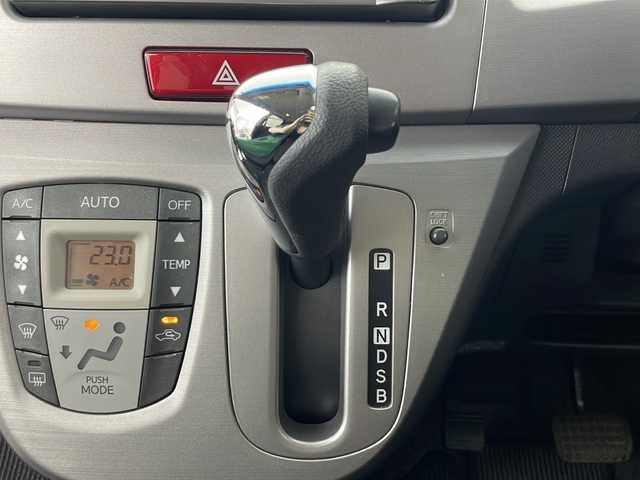 ダイハツ ムーヴ カスタム X 秋田県 2012(平24)年 4.9万km ブラックマイカメタリック ４WD/純正ナビ/（AM/FM/CD/DVD/BT）/デジタルTV/ハロゲンヘッドライト/フォグランプ/フルオートエアコン/ETC/プッシュスタート/ダブルエアバッグ/ABS/冬タイヤ積込/純正14インチアルミホイール/純正ドアバイザー/純正フロアマット