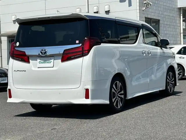 トヨタ アルファード S Cパッケージ 広島県 2021(令3)年 0.8万km ホワイトパールクリスタルシャイン ワンオーナー/サンルーフ/純正ナビ/「CD/DVD/Bluetooth/フルセグTV」/バックカメラ/ETC2.0/前後ドライブレコーダー/両側パワースライドドア/シートヒーター「D/N席」/エアシート「D/N席」/パワーシート「D席/N席/セカンドシート」/メモリシート「D席」/衝突被害軽減システム/レーダークルーズコントロール/コーナーセンサー/LEDヘッドライト/オートライト/オートマチックハイビーム/パーキングサポートブレーキ/ブラインドスポットモニター/リアクロストラフィックアラート/デジタルインナーミラー/電動パーキングシステム/電動ホールドシステム/フリップダウンモニター/ステアリングヒーター/プッシュスタート/保証書/取扱説明書