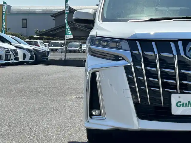 トヨタ アルファード S Cパッケージ 広島県 2021(令3)年 0.8万km ホワイトパールクリスタルシャイン ワンオーナー/サンルーフ/純正ナビ/「CD/DVD/Bluetooth/フルセグTV」/バックカメラ/ETC2.0/前後ドライブレコーダー/両側パワースライドドア/シートヒーター「D/N席」/エアシート「D/N席」/パワーシート「D席/N席/セカンドシート」/メモリシート「D席」/衝突被害軽減システム/レーダークルーズコントロール/コーナーセンサー/LEDヘッドライト/オートライト/オートマチックハイビーム/パーキングサポートブレーキ/ブラインドスポットモニター/リアクロストラフィックアラート/デジタルインナーミラー/電動パーキングシステム/電動ホールドシステム/フリップダウンモニター/ステアリングヒーター/プッシュスタート/保証書/取扱説明書