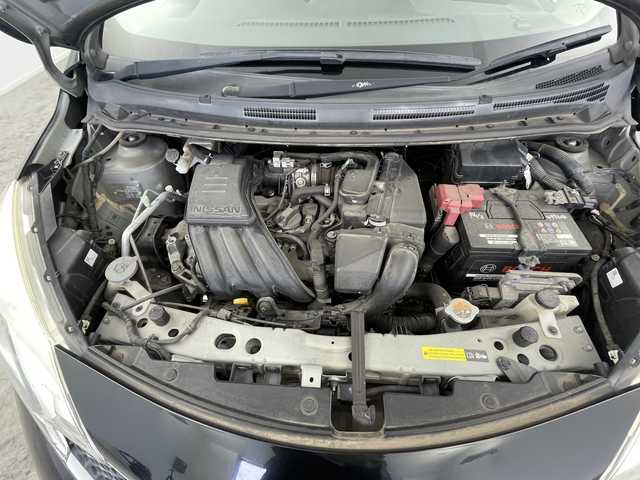 日産 ノート XVセレ +セーフ 大分県 2014(平26)年 6.2万km スーパーブラック 社外7インチメモリナビ/(CD/DVD/フルセグTV)/バックカメラ/スマートキー/プッシュスタート/電格ミラー/ウィンカーミラー/LEDヘッドライト/ヘッドライトレベライザー/ドアバイザー/フロアマット