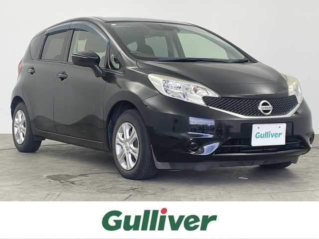 日産 ノート XVセレ +セーフ 大分県 2014(平26)年 6.2万km スーパーブラック 社外7インチメモリナビ/(CD/DVD/フルセグTV)/バックカメラ/スマートキー/プッシュスタート/電格ミラー/ウィンカーミラー/LEDヘッドライト/ヘッドライトレベライザー/ドアバイザー/フロアマット